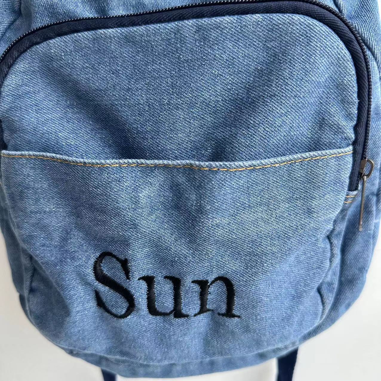 Mochila de mezclilla para niña - Embroidery Name reseña y precio