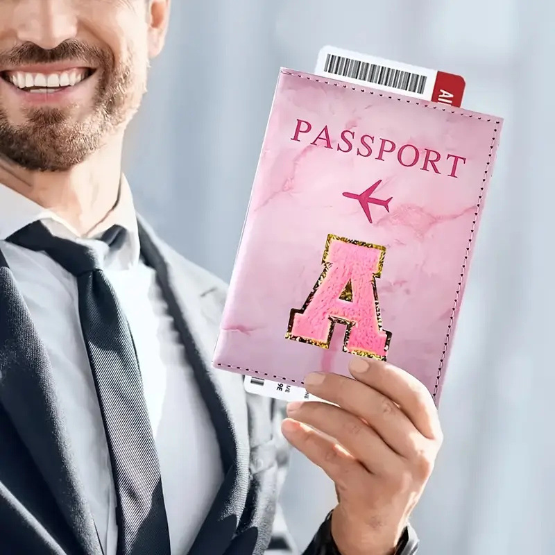 Porta Pasaportes de Cuero PU R - Embroidery Font reseña y precio